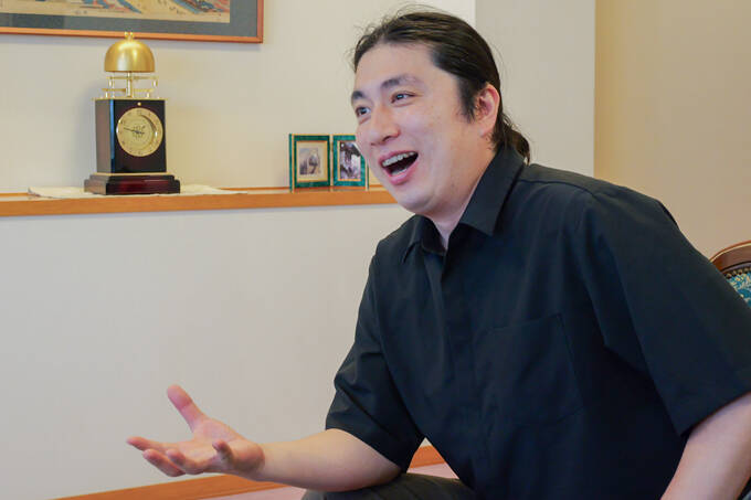入手困難の強運御守！？　平安時代から続く「関東のお伊勢さま」、芝大神宮にてランパンプスが合格祈願！