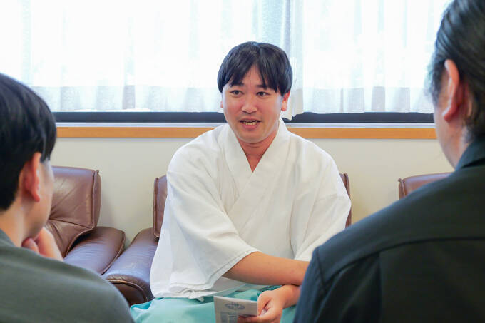 入手困難の強運御守！？　平安時代から続く「関東のお伊勢さま」、芝大神宮にてランパンプスが合格祈願！