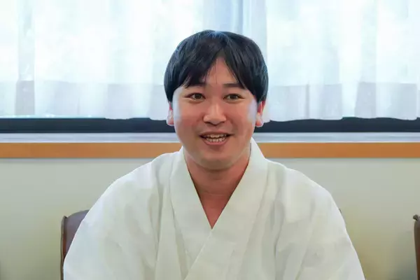 「入手困難の強運御守！？　平安時代から続く「関東のお伊勢さま」、芝大神宮にてランパンプスが合格祈願！」の画像