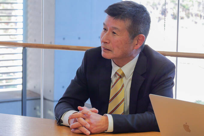 「自分で考え、動く」を育てる大学！？　語学力と自主性を磨く、津田塾大学にてランパンプスが徹底取材！