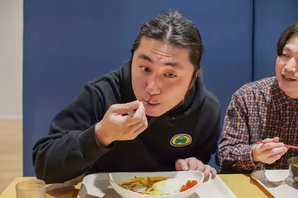 「「自分で考え、動く」を育てる大学！？　語学力と自主性を磨く、津田塾大学にてランパンプスが徹底取材！」の画像