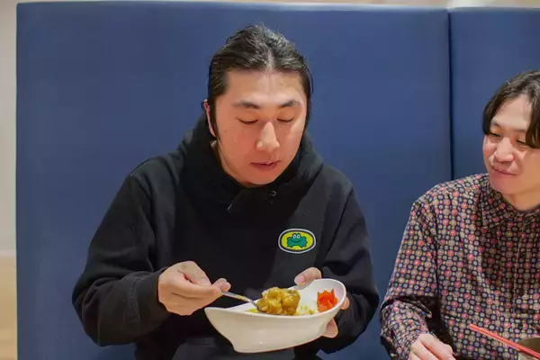 「「自分で考え、動く」を育てる大学！？　語学力と自主性を磨く、津田塾大学にてランパンプスが徹底取材！」の画像