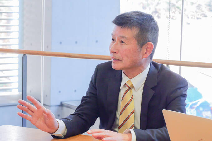 「自分で考え、動く」を育てる大学！？　語学力と自主性を磨く、津田塾大学にてランパンプスが徹底取材！