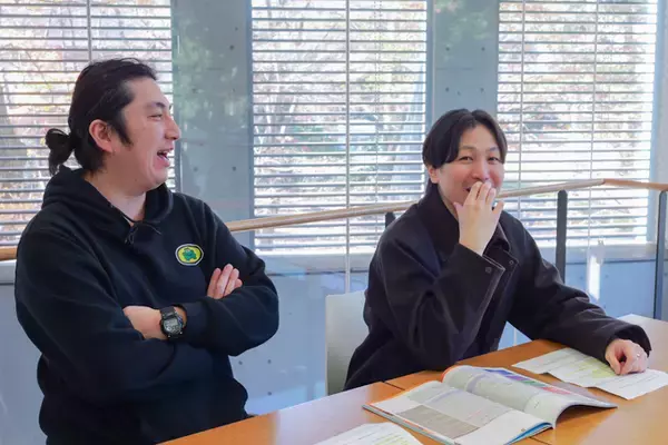 「「自分で考え、動く」を育てる大学！？　語学力と自主性を磨く、津田塾大学にてランパンプスが徹底取材！」の画像