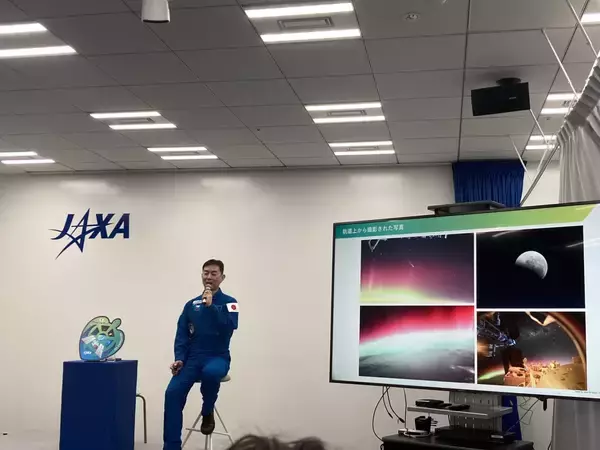 「油井亀美也さん記者会見　宇宙からの様々な視点」の画像