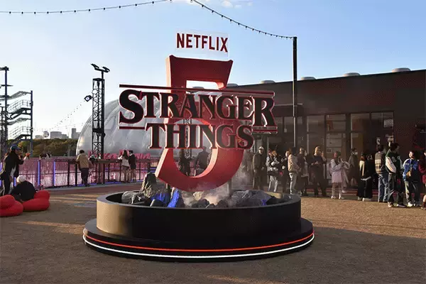 「『ストレンジャー・シングス 未知の世界5』ついに配信開始！ 来日イベントに2000人のファン熱狂」の画像