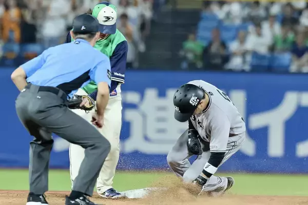 巨人、門脇の“足”で追加点　山本昌氏「思い切った作戦」