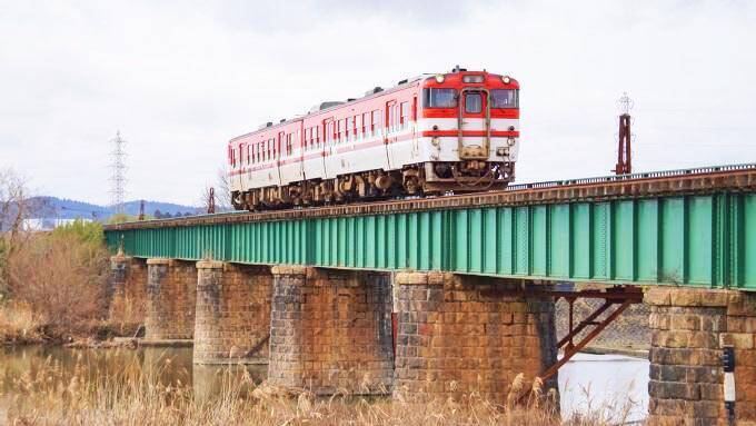 新津駅「焼漬鮭ほぐし弁当」(1130円)～駅弁屋さんの厨房ですよ！(vol.21「三新軒」編(2))