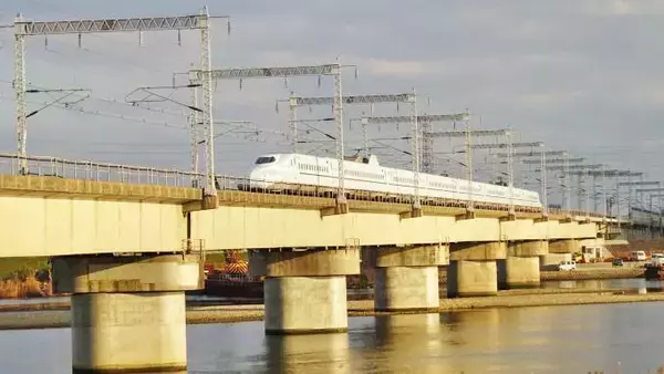「新神戸駅「明石のおにぎり弁当」(720円)～昔からテイクアウト！「駅弁」135周年の節目に「時」を感じていただくおにぎり駅弁！」の画像