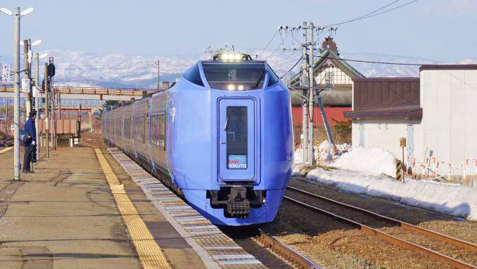 長万部駅・かにめし本舗かなや「かにめし5個パック」(4590円)～「駅弁の通信販売」を楽しもう！ 我が家で旅気分(vol.5かなや編)