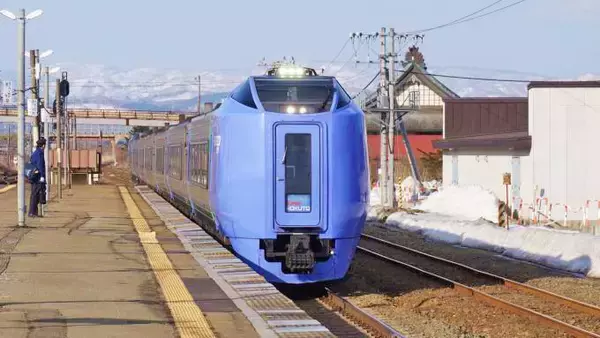 「長万部駅・かにめし本舗かなや「かにめし5個パック」(4590円)～「駅弁の通信販売」を楽しもう！ 我が家で旅気分(vol.5かなや編)」の画像