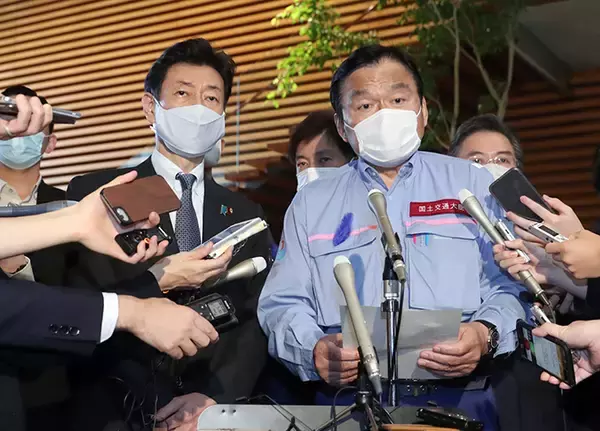 「JALとANAの経営統合の可能性も～前倒しをしてタイミングを逸した「Go To キャンペーン」」の画像