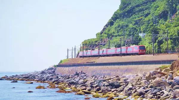 「伊豆急下田駅「金目鯛押寿司 匠の三種」(1300円)～「キンメ電車」で味わいたい！ 金目鯛の駅弁」の画像
