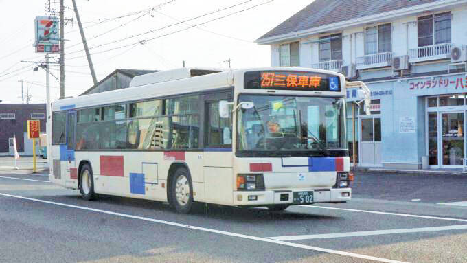 静岡駅「ごちそうシーチキン弁当」(880円)～清水港線跡を辿って世界遺産・三保松原へ