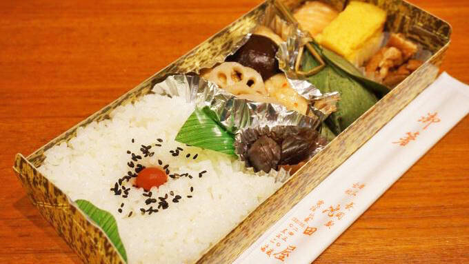 長岡駅「越後長岡喜作辨當(ミニチュアフィギュア販売記念)」(1650円)～弥彦線を辿って「嵐渓荘」へ