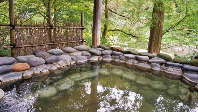 長岡駅「越後長岡喜作辨當(ミニチュアフィギュア販売記念)」(1650円)～弥彦線を辿って「嵐渓荘」へ