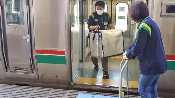 「会津若松駅「会津を紡ぐわっぱめし」(1000円)～磐越西線の“駅弁を運ぶ”快速列車、出発進行！」の画像