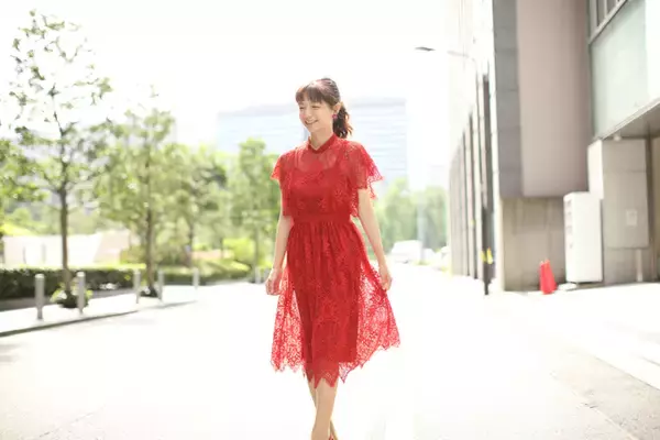 「「こんなにゆっくり子どもと過ごすのは初めてです」2人育児に日々奮闘中！ 箱崎みどりアナウンサー」の画像