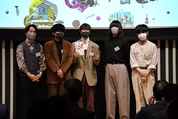 「大学生3人組バンドの楽曲が「有楽町」の“まちうた”に！ コロナ禍の苦労に「頑張ってきて良かった」」の画像