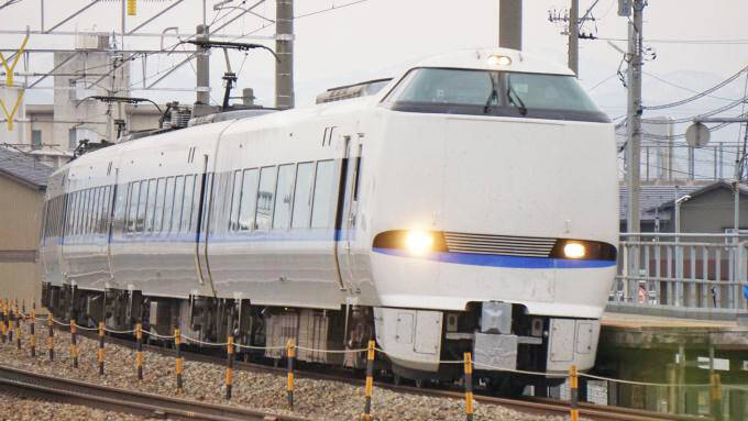 加賀温泉駅「炙りのどぐろ棒寿し」(1600円)～駅弁屋さんの厨房ですよ！(vol.24「高野商店」編(6))