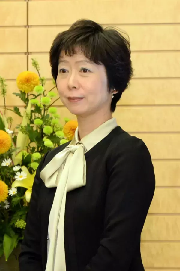 「飲み会を絶対断らない女」 山田広報官……「日本の役所で女性が置かれている地位がよくわかる」辛坊治郎が言及