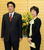 「山田内閣広報官は辞任する必要があったのだろうか」の画像1