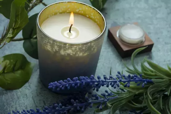 器具が無くても楽しめる　意外なアロマオイルの楽しみ方