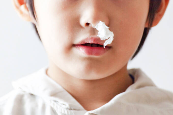 鼻血が出て鼻の穴に詰め物をするのは処置として 合ってるの 医師が回答 21年3月12日 エキサイトニュース