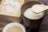 「甘酒はお酒？「米麹甘酒」と「酒粕甘酒」の違いについて」の画像1