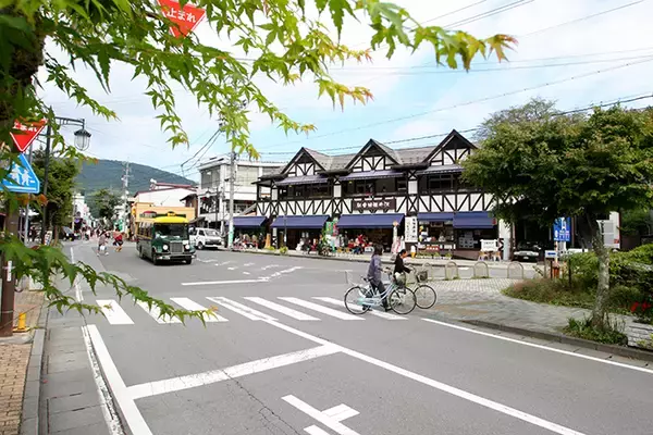 「“軽井沢”という名前が勝手に使用されている～町長の訴えの裏にあるもの」の画像