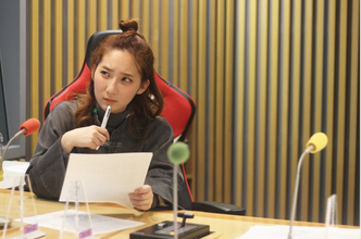 ファーストサマーウイカ「好きじゃない人とキスは無理よ」 有吉弘行による冠ラジオ番組奪取計画に危惧