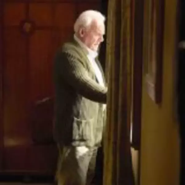 「『ファーザー』『プロジェクトV』アンソニー・ホプキンス＆ジャッキー・チェン～衰えぬスター性に刮目せよ」の画像