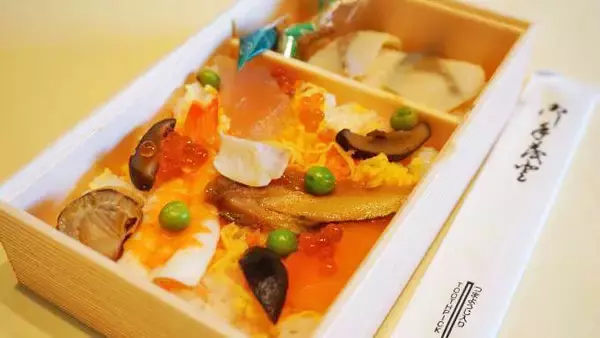 「あじさいの駅弁で気持ち華やか！　我が家にいても気分は「いざ、鎌倉」」の画像