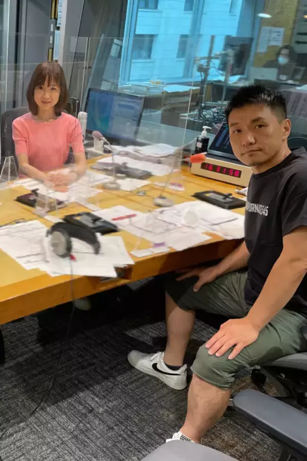 「辛坊治郎「怖かったんですよ。 左後ろから貨物船が迫って来て……」 アメリカ大陸目前のヨットから航海状況を報告」の画像