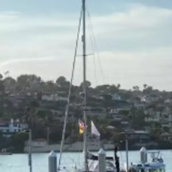 「【速報】辛坊治郎、ゴール！ ヨットで太平洋横断に成功　アメリカ・サンディエゴに無事到着」の画像