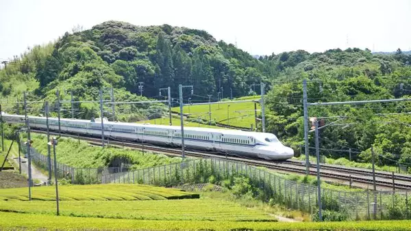 「デビューから1周年！　N700Sの快適車内で駅弁も満喫」の画像
