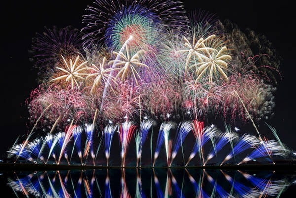 花火の 色 はどうやってカラフルにするの 21年7月5日 エキサイトニュース