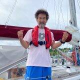 辛坊治郎、ヨットで無事に日本に帰還「帰ってきましたー！」　太平洋“往復”横断に成功！