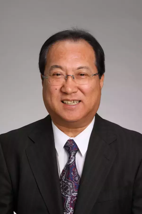 「「俺、何もやってないよ！」突然スポーツ新聞1面に載ってしまったアナウンサーが振り返るその顛末」の画像