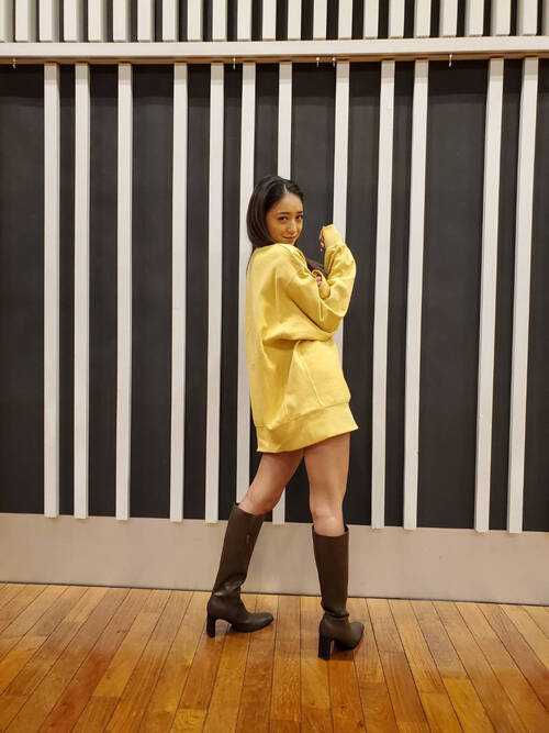 みちょぱ「生足でいいじゃんって思っちゃう」 ルーズソックス再ブームに喜ぶも、私服に合わせるのは苦手と明かす