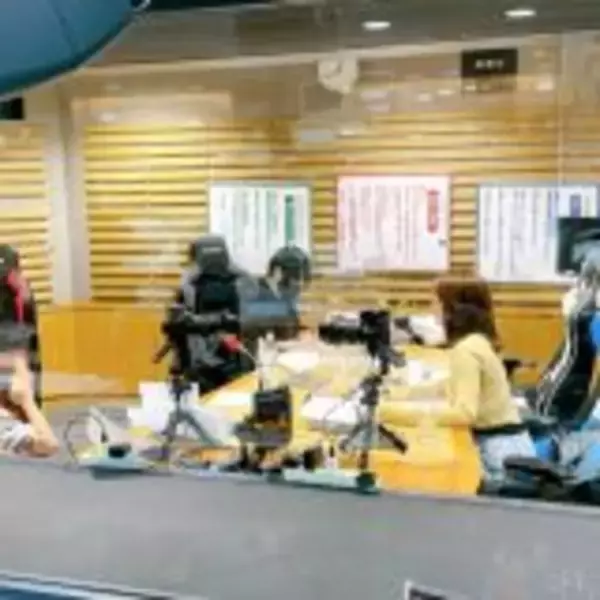 「フワちゃん、番組パーソナリティの座を奪おうとする田中みな実にタジタジ「なんでそんなシビアな話してくるの？（笑）」」の画像