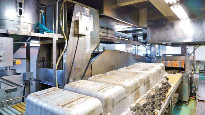 ユニークな駅弁を数々送り出している老舗駅弁店、そのヒットのカギは？