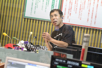 岡村隆史、実家が恵まれていたと実感「隣が駄菓子屋さん、3軒隣がプラモデル屋さん、前は…」