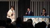 「川中美幸、矢沢永吉の東京ドーム公演でファンと一緒にバスタオルを投げる！」の画像7
