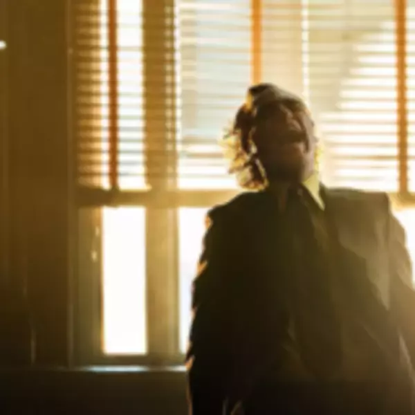 「『ジョーカー：フォリ・ア・ドゥ』ホアキン・フェニックス×レディ・ガガ、現実か妄想か。観客の予測を超える衝撃作が誕生」の画像