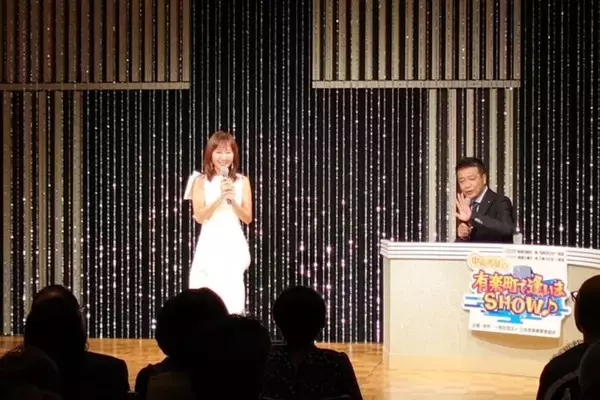 「工藤夕貴、富士山を望む絶景カフェで自家焙煎コーヒーを楽しむプチ贅沢」の画像