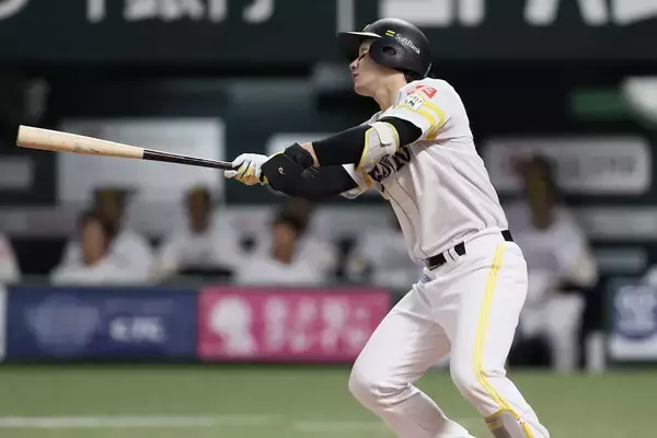 “強打の1番打者”ソフトバンク・正木、先頭打者本塁打　藤原満氏「1番に定着していい仕事」