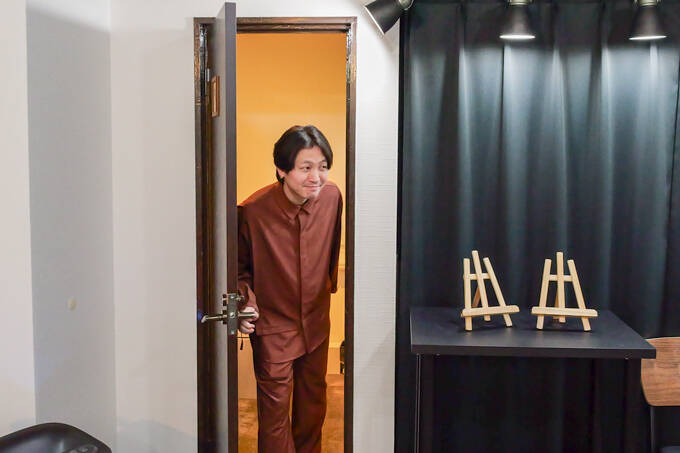 絶対に真似しちゃダメ！？　好印象を残す面接対策をランパンプスが芸人視点で実演！