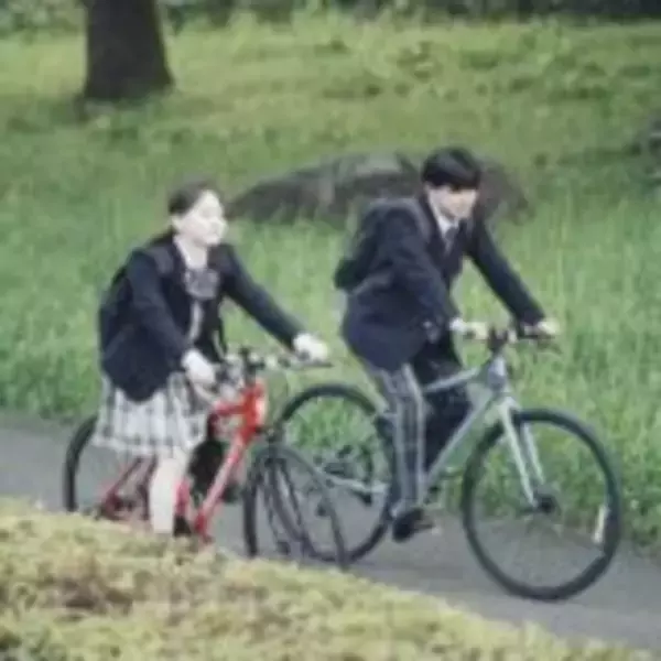 「『恋に至る病』長尾謙杜×山田杏奈、人気実力を兼ね備えた最旬俳優がW主演！」の画像