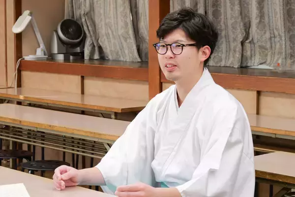 「怪談会やコスプレイベントも！？　地域に開かれた新宿下落合氷川神社にてランパンプスが合格祈願！」の画像